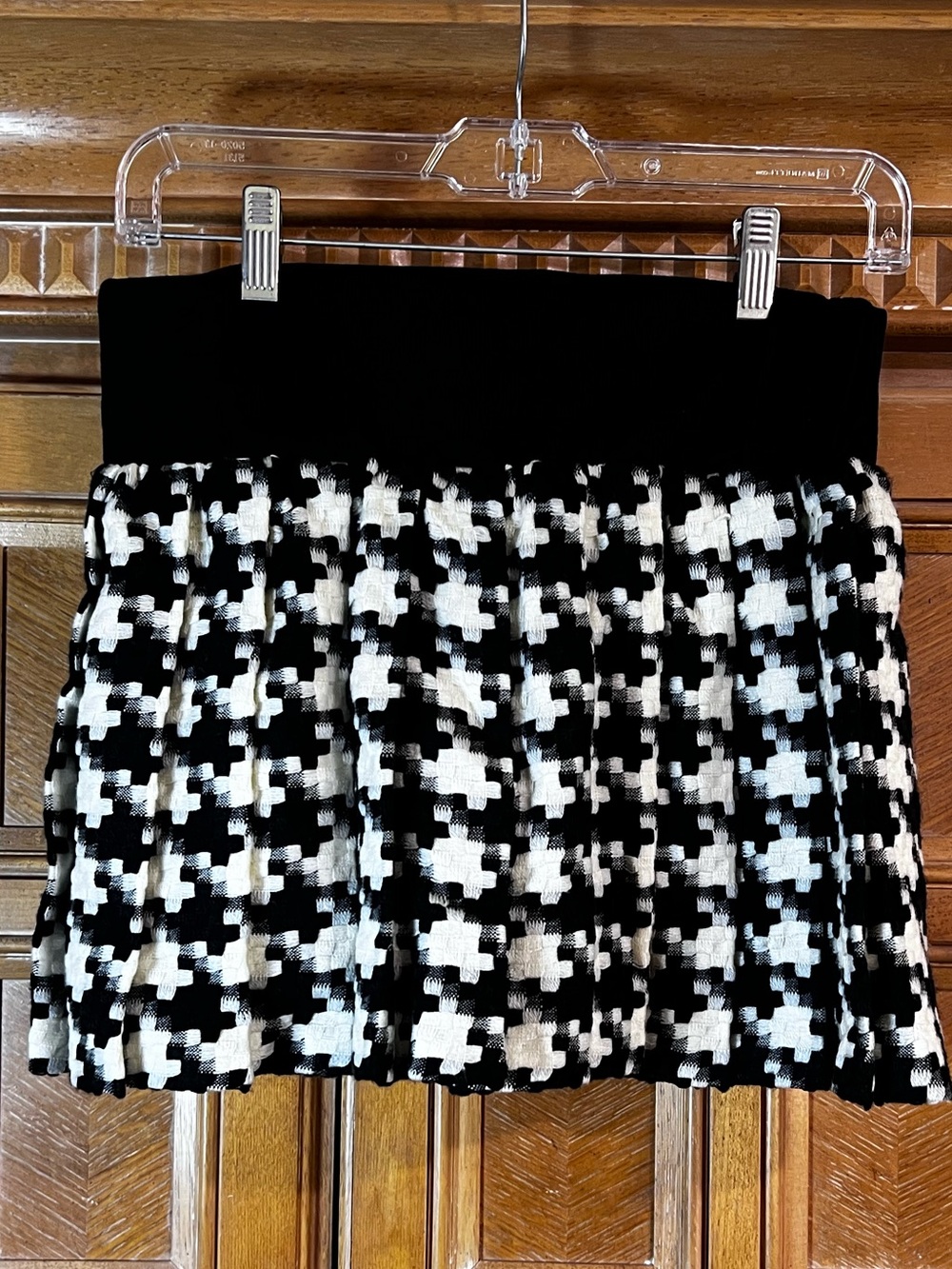 Aqua Girls Size M Skirt Black White Tweed Pattern Bloomingdale’s Cotton Blend NW